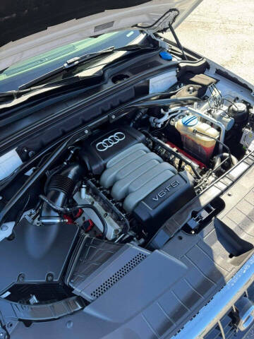 2011 Audi Q5 3.2 quattro Prestige