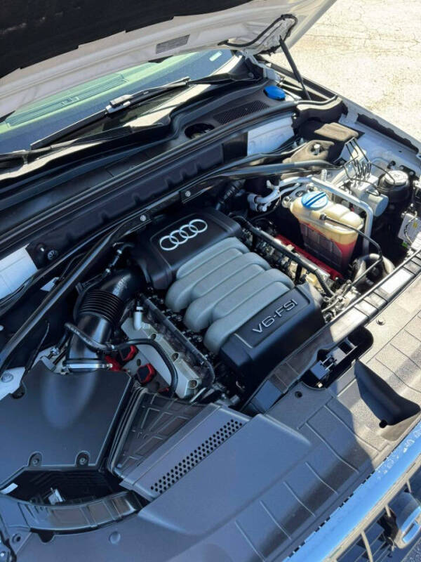 2011 Audi Q5 3.2 quattro Prestige