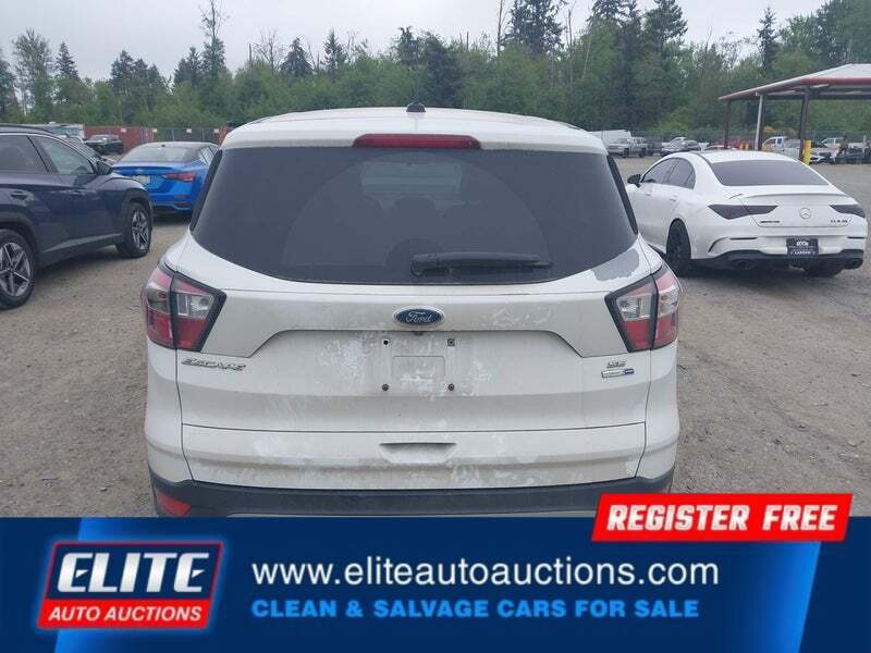 2017 Ford Escape SE