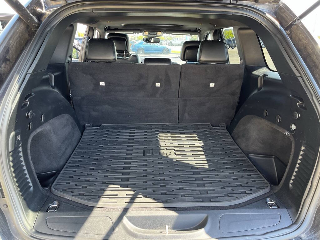 2020 Jeep Grand Cherokee for sale at Axio Auto Boise in Boise, ID