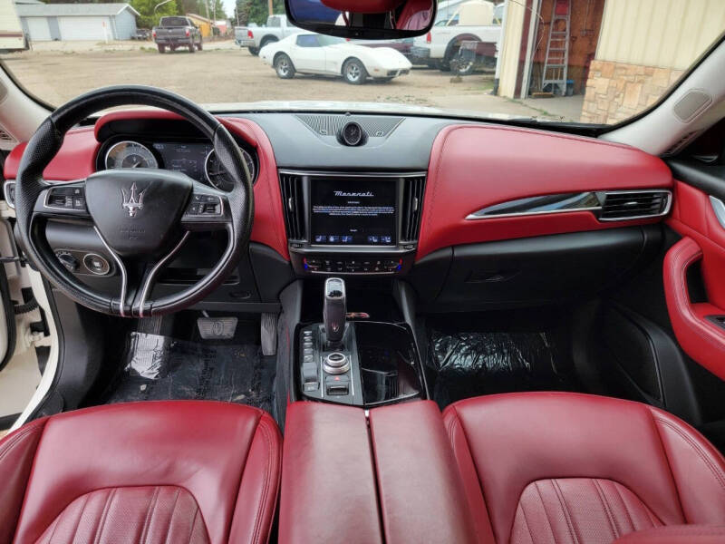 2022 Maserati Levante Modena