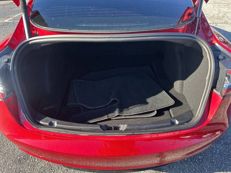 2023 Tesla Model 3 Performance