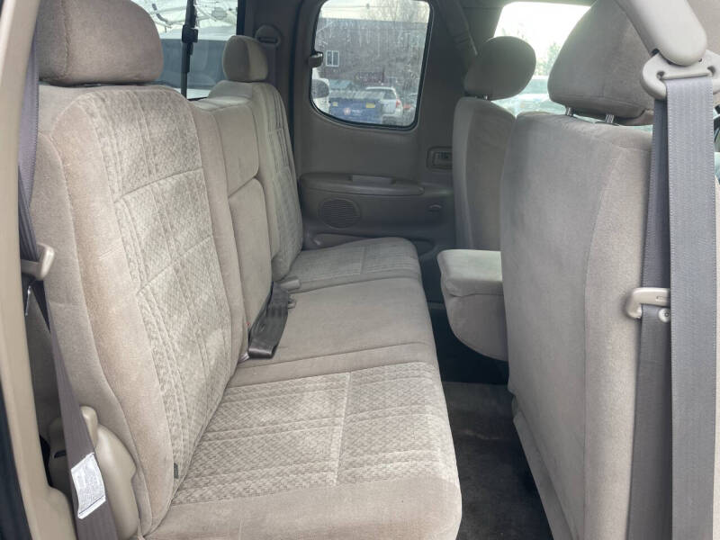 2004 Toyota Tundra SR5