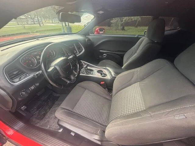 2019 Dodge Challenger SXT