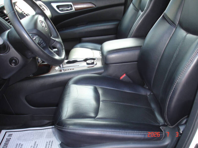 2018 Nissan Pathfinder Platinum