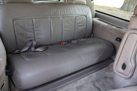 1999 GMC Suburban