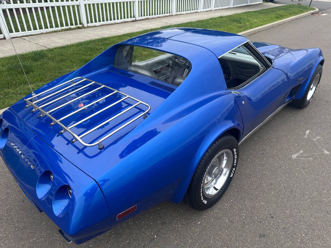 1974 Chevrolet Corvette 19