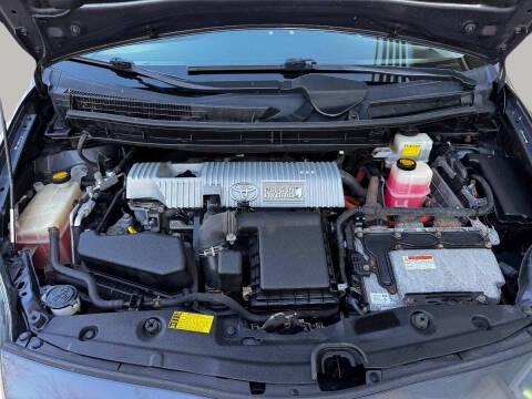 2012 Toyota Prius Plug-in Hybrid