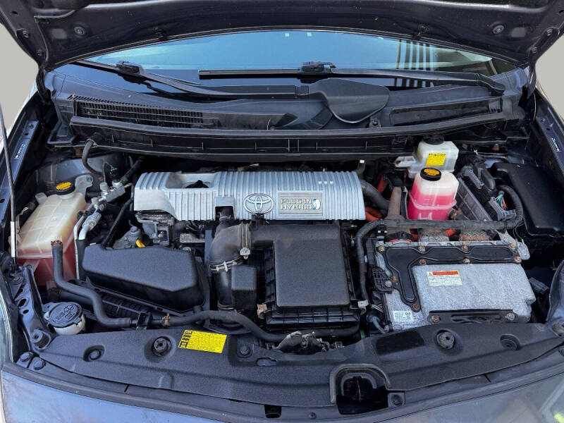 2012 Toyota Prius Plug-in Hybrid