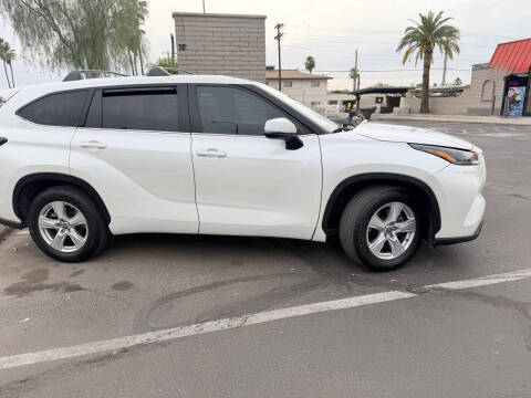 2021 Toyota Highlander LE