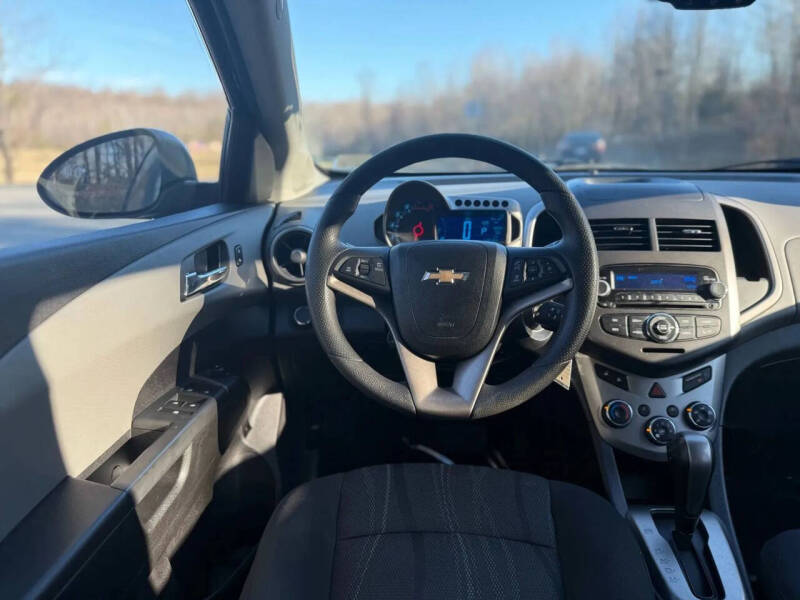 2014 Chevrolet Sonic LT Auto