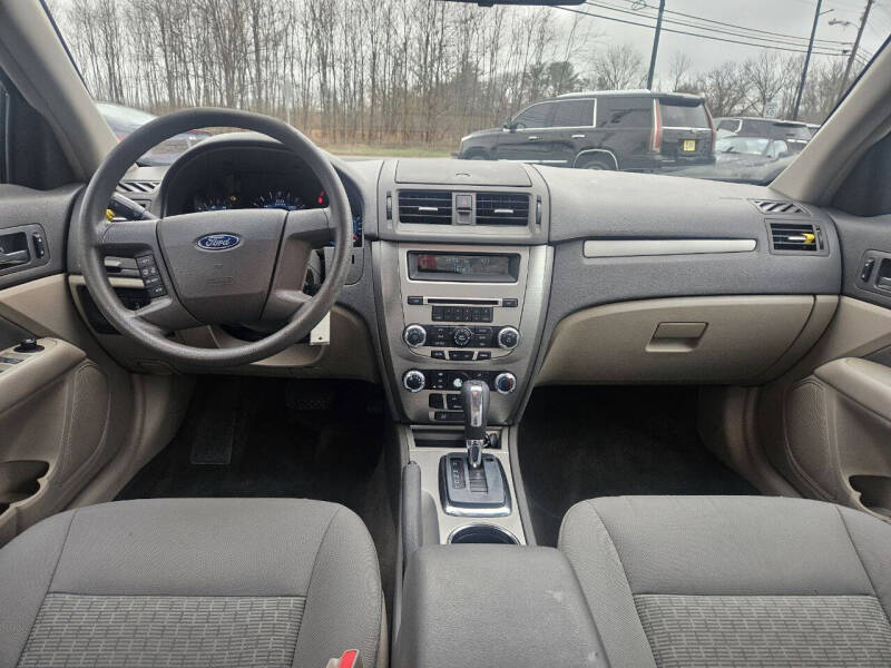 2012 Ford Fusion S