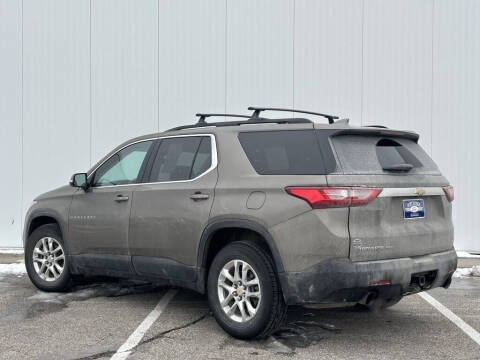 2020 Chevrolet Traverse LT Cloth