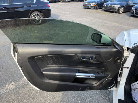 2016 Ford Mustang EcoBoost Premium