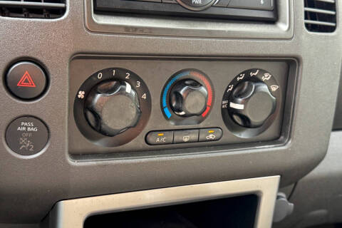 2012 Nissan Pathfinder SV