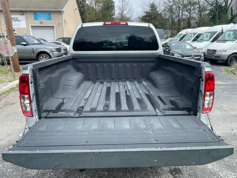 2019 Nissan Frontier S