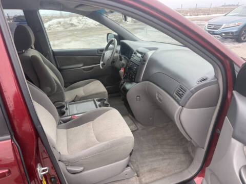 2009 Toyota Sienna LE 7-Passenger