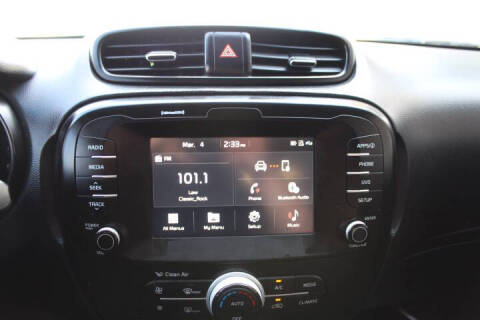 2019 Kia Soul +