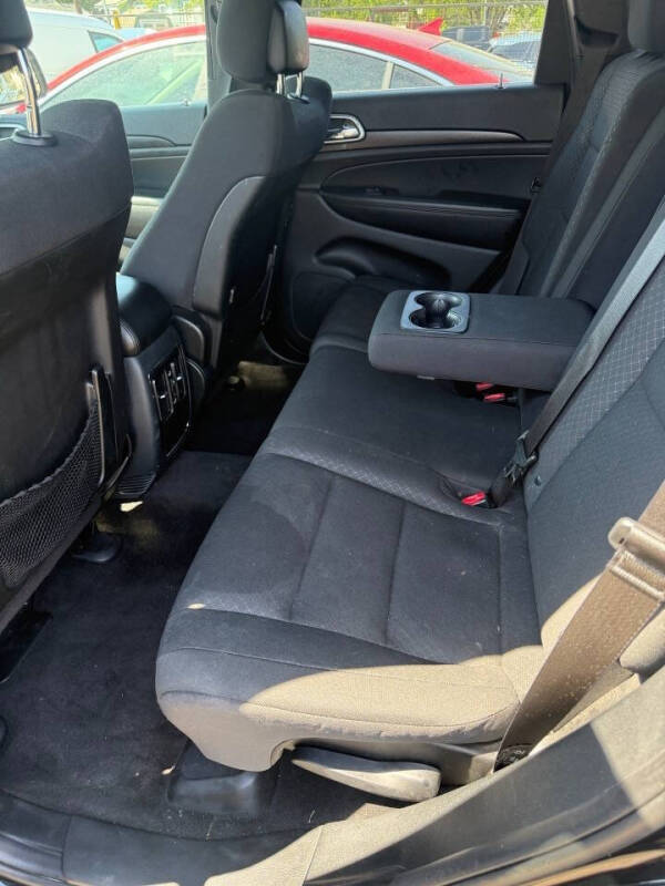 2018 Jeep Grand Cherokee Laredo