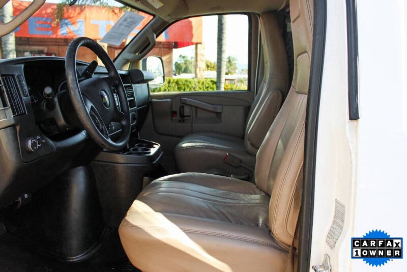2016 Chevrolet Express 2500