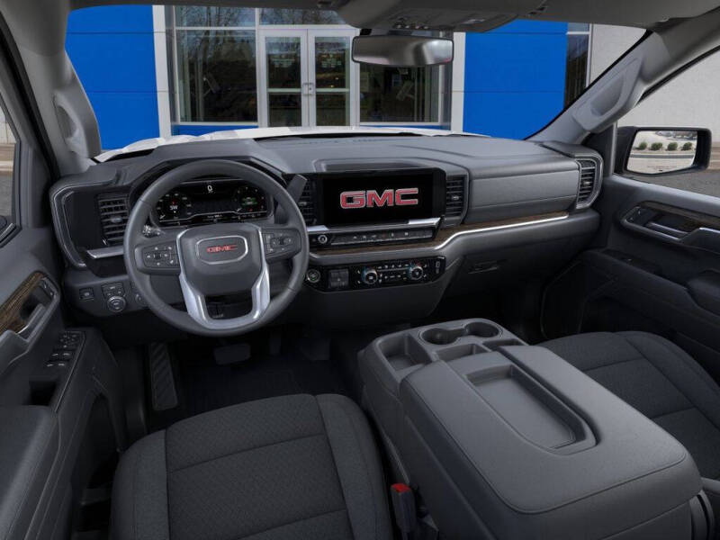 2026 GMC Sierra 1500 Elevation Standard
