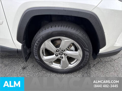 2021 Toyota RAV4 Hybrid XLE Premium