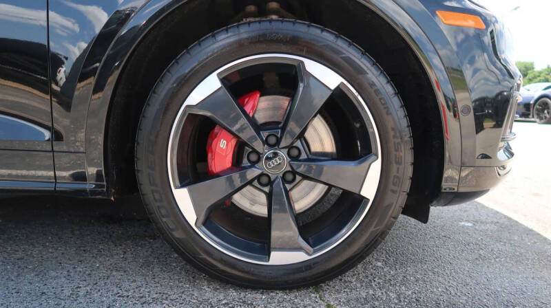 2019 Audi SQ5 3.0T quattro Prestige