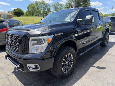 2018 Nissan Titan PRO-4X