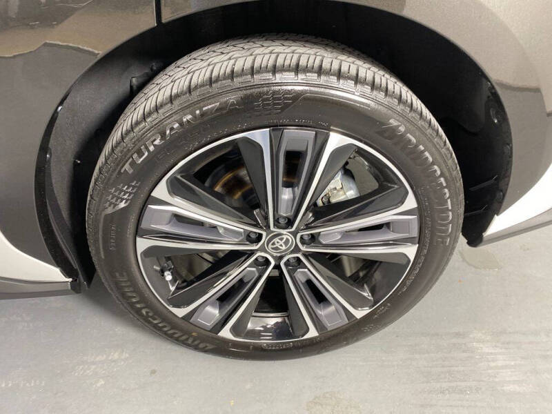 2024 Toyota bZ4X Limited