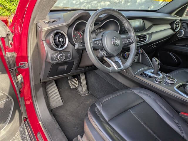 2022 Alfa Romeo Stelvio Ti