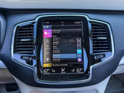 2016 Volvo XC90 T8 eAWD Momentum