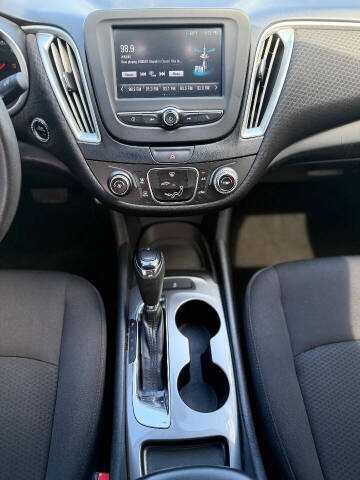 2017 Chevrolet Malibu LS