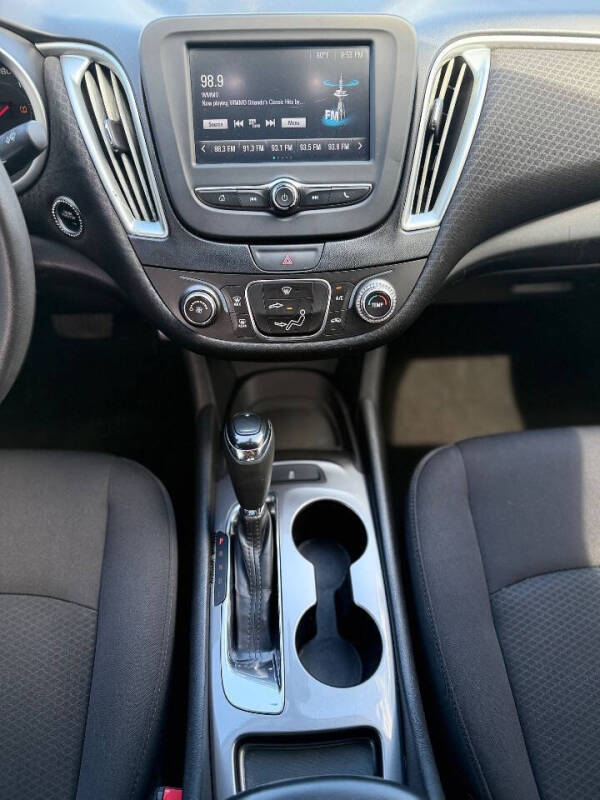 2017 Chevrolet Malibu LS