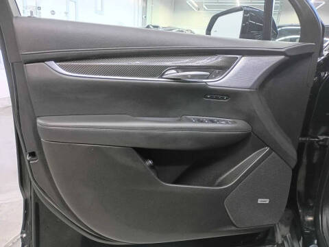 2023 Cadillac XT6 Sport