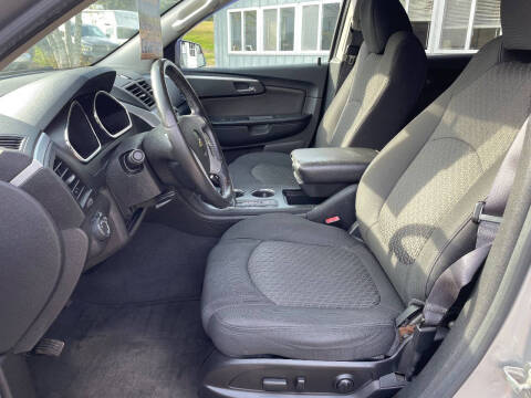 2011 Chevrolet Traverse LS