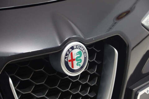 2019 Alfa Romeo Stelvio Ti Sport