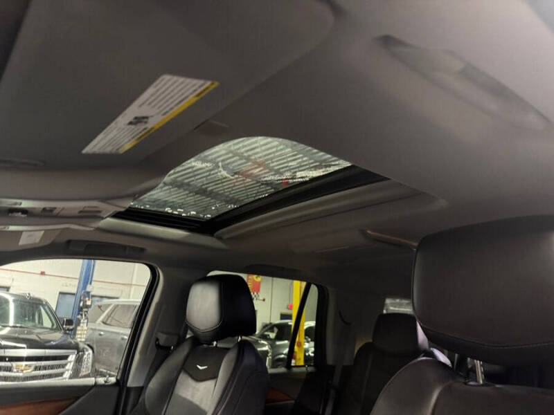 2018 Cadillac Escalade Premium Luxury