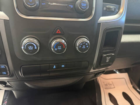 2023 RAM 1500 Classic SLT