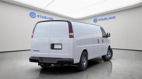 2025 Chevrolet Express 2500