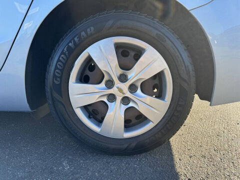 2018 Chevrolet Cruze LS Auto