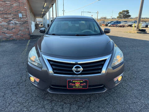 2013 Nissan Altima for sale at Motors For Less in Canton OH