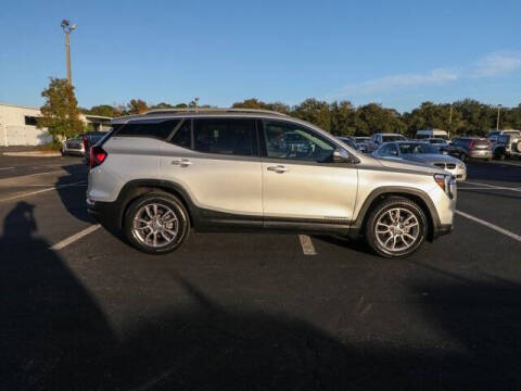 2022 GMC Terrain SLT