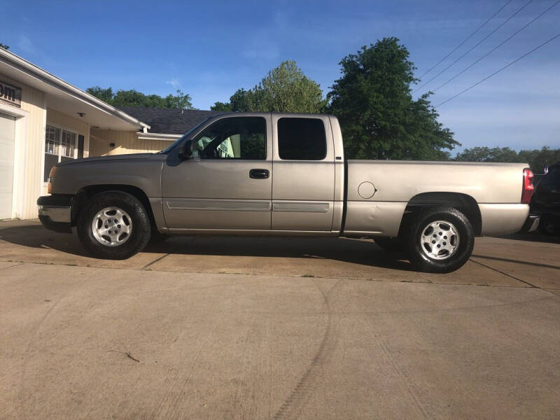 2003 Chevrolet Silverado 1500 for sale at H3 Auto Group in Huntsville TX