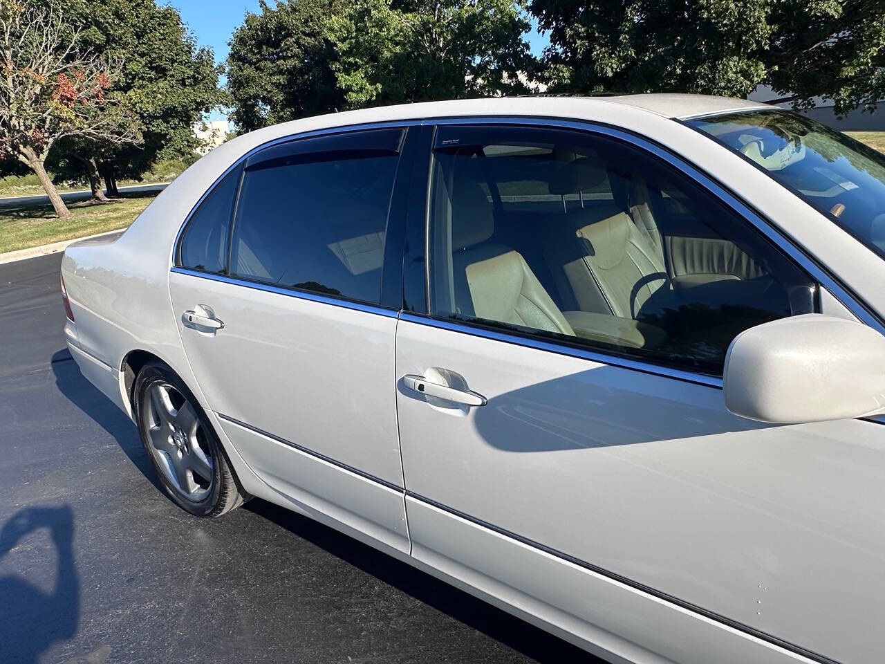 2006 Lexus LS 430 for sale at Genuine Motors in Schaumburg, IL