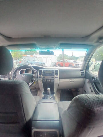 2004 Toyota 4Runner SR5