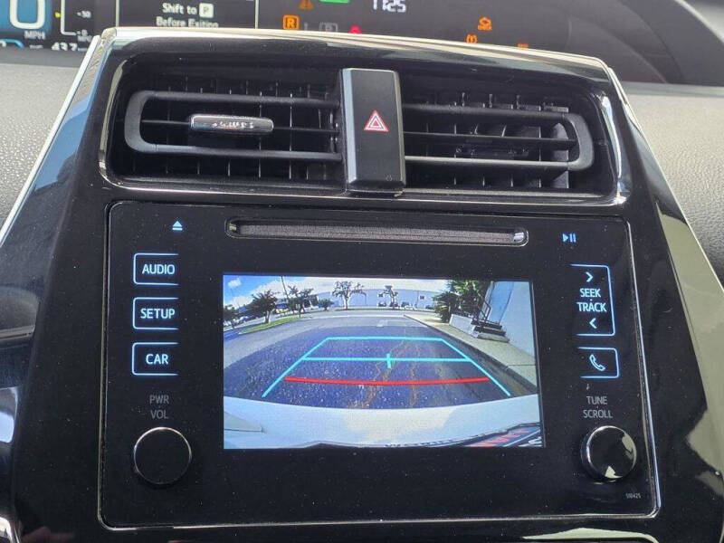 2019 Toyota Prius XLE AWD-e