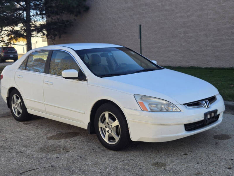 2005 Honda Accord Hybrid w/Navi