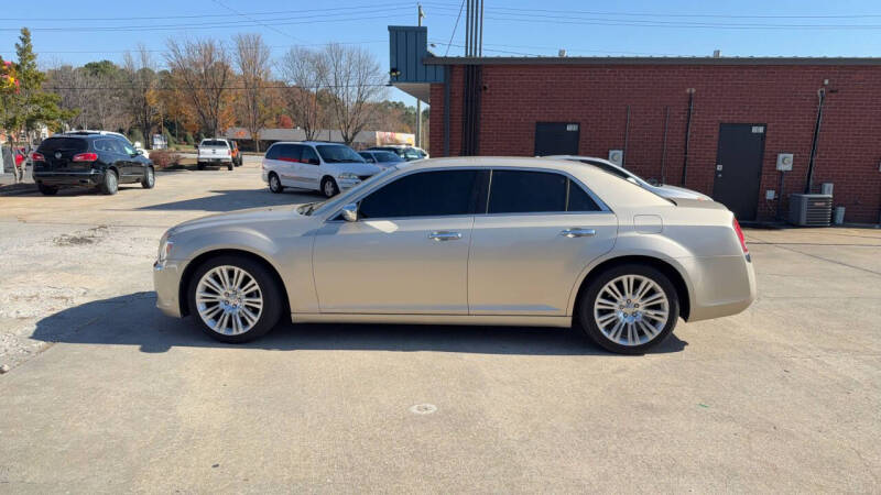 2012 Chrysler 300 Limited