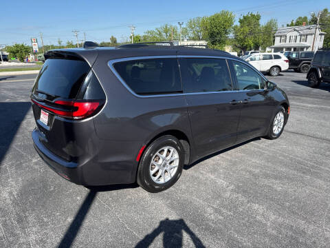 2022 Chrysler Pacifica Touring L