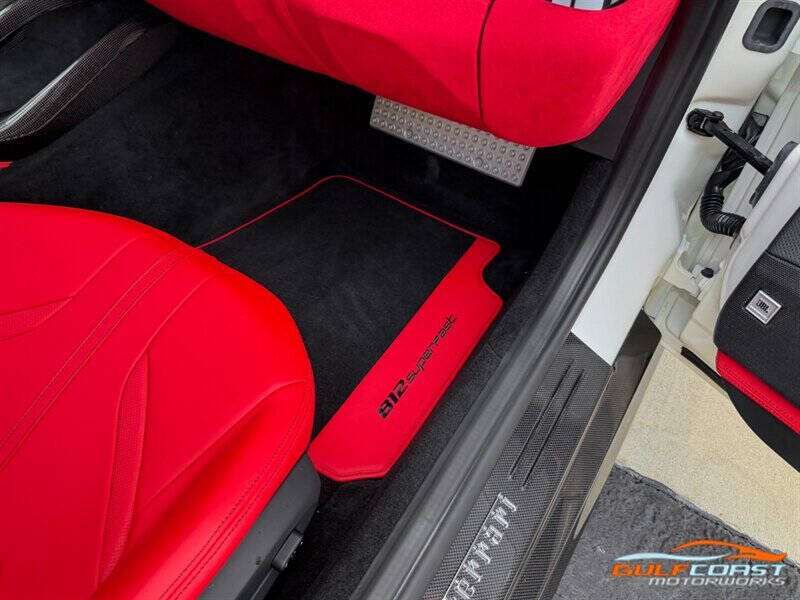 2019 Ferrari 812 Superfast